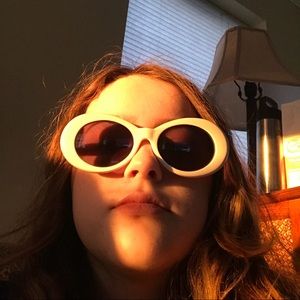 Meet your Posher, Mikayla